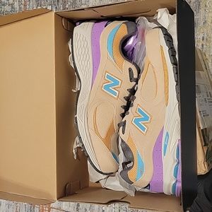 New NB Classics Sneakers